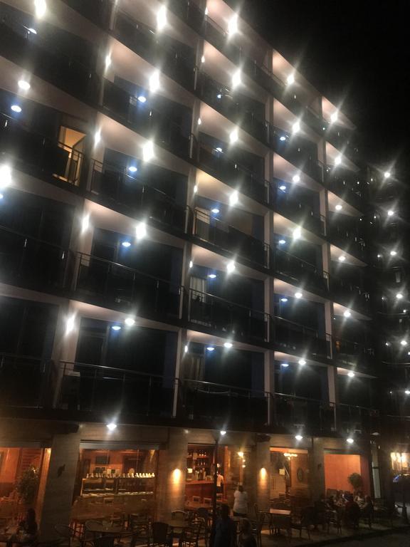 Sunny Bay Beach Hotel Поморие Экстерьер фото